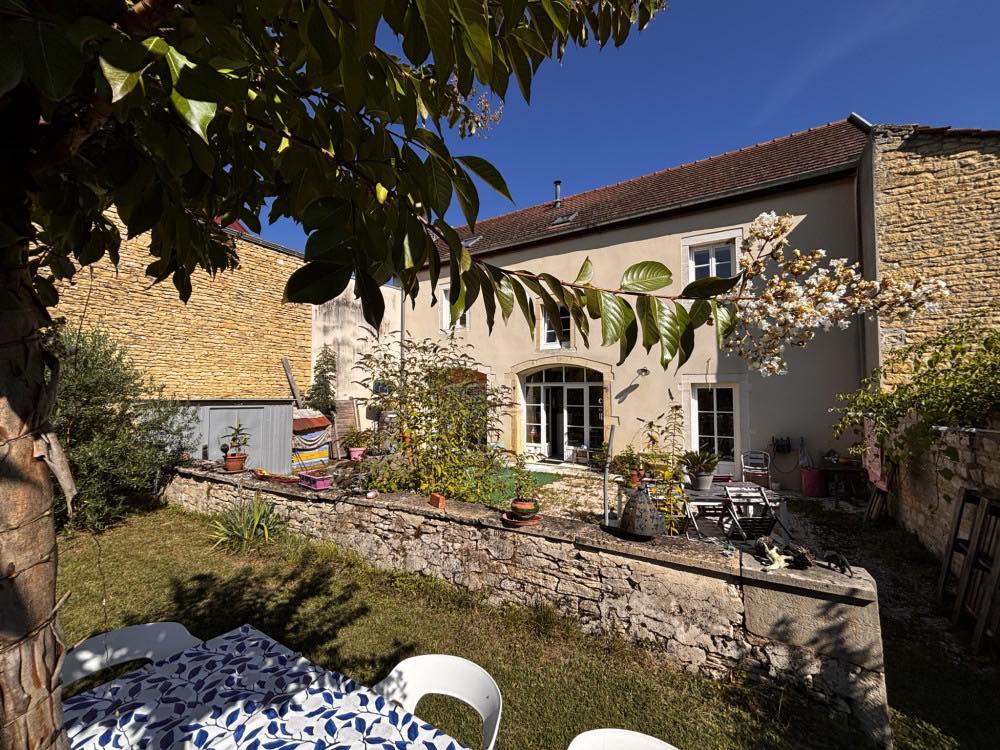 654923035_1763966161559383_3840641295802378246_n