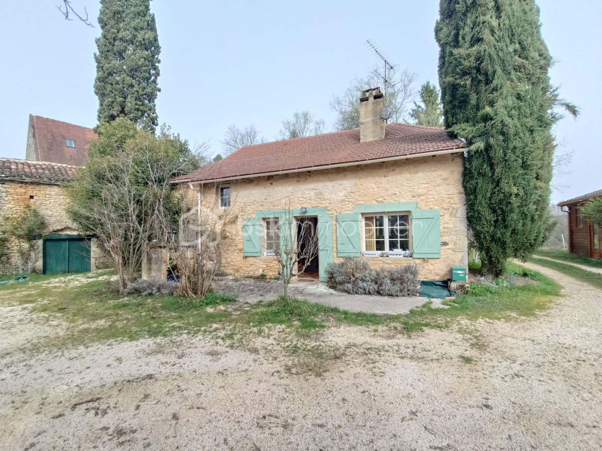 AKwkD2hEQCYqEHe9lWqyMtjdBJigXdFsxRUftMkG-branded