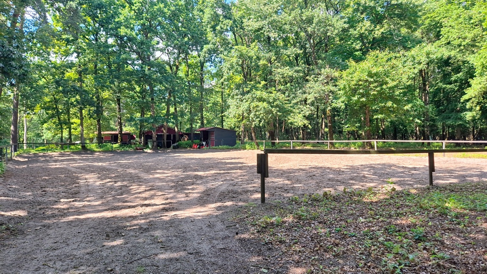 villeneuve-sur-auvers_00001