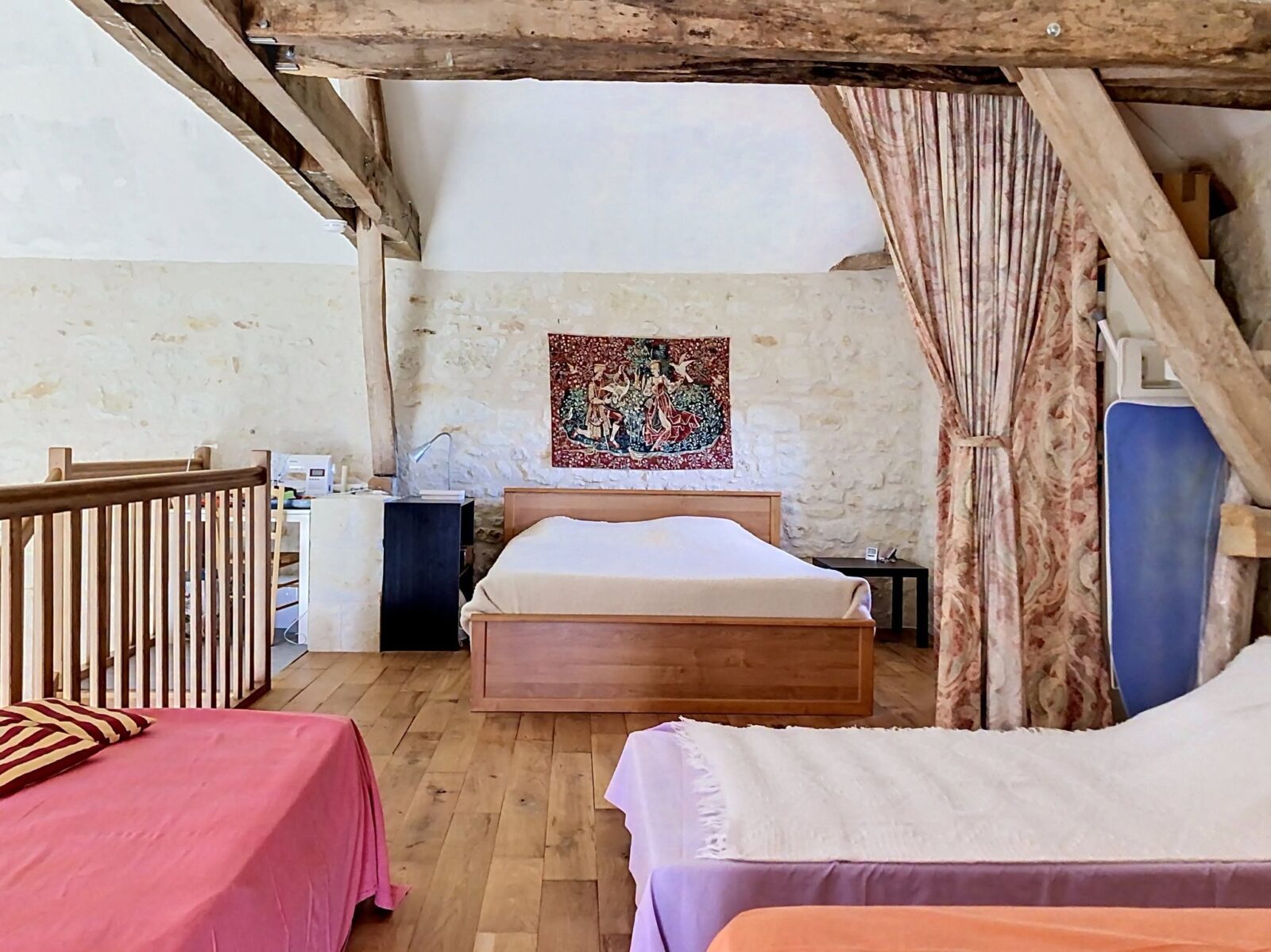 Grange rénovée à vendre à Martizay – 98 m², 1 chambre