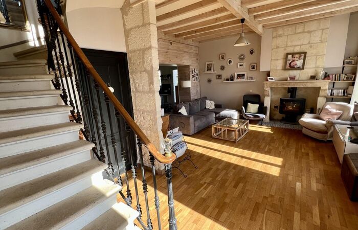 Maison Pierre 202m2 5 chambres, piscine, terrain 1510m2