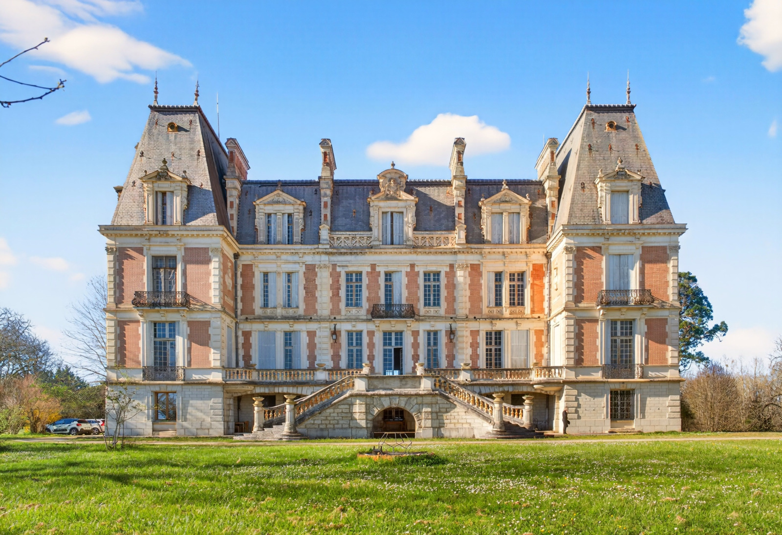 Domaine en Pierre du 18ieme siecle