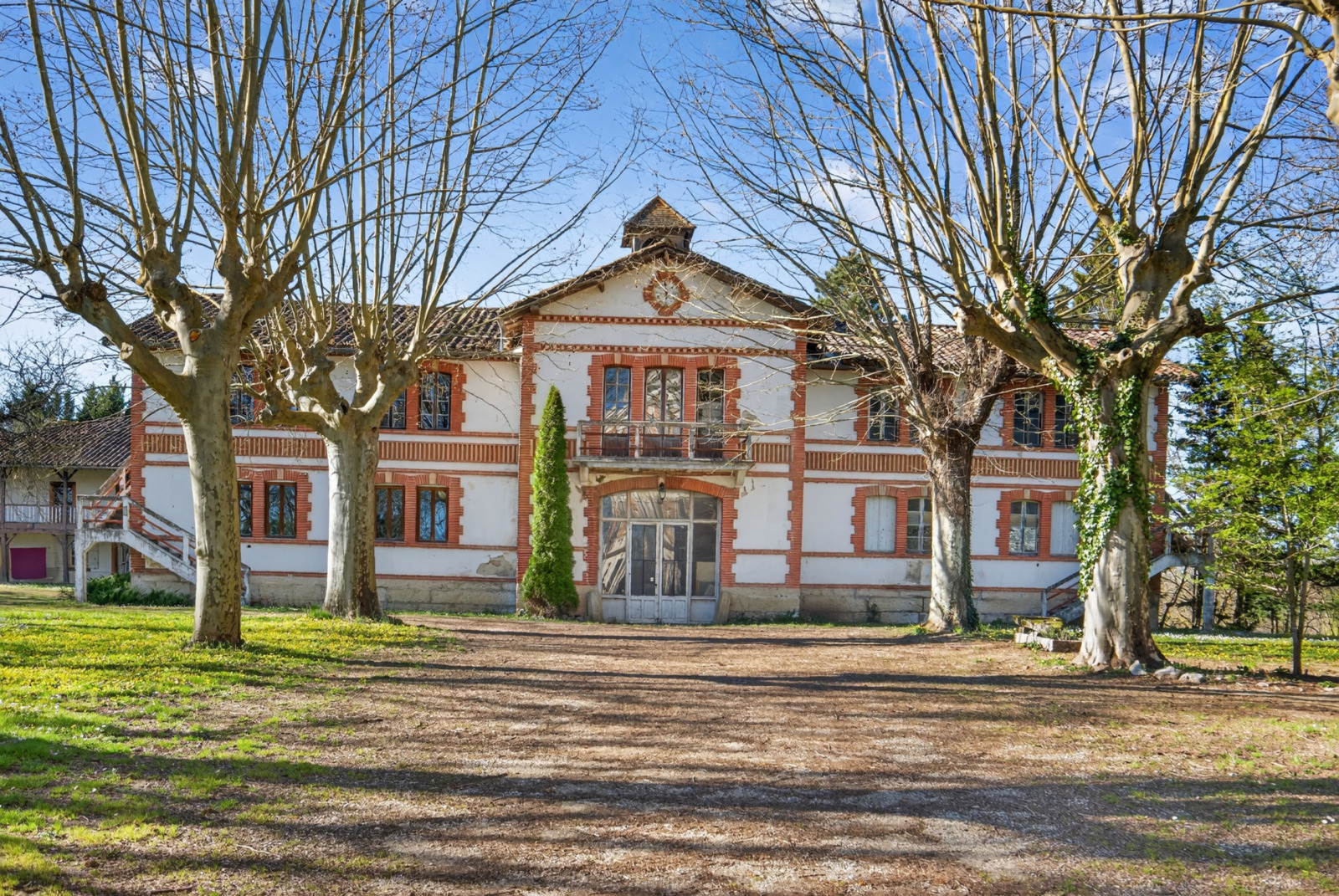 Domaine en Pierre du 18ieme siecle