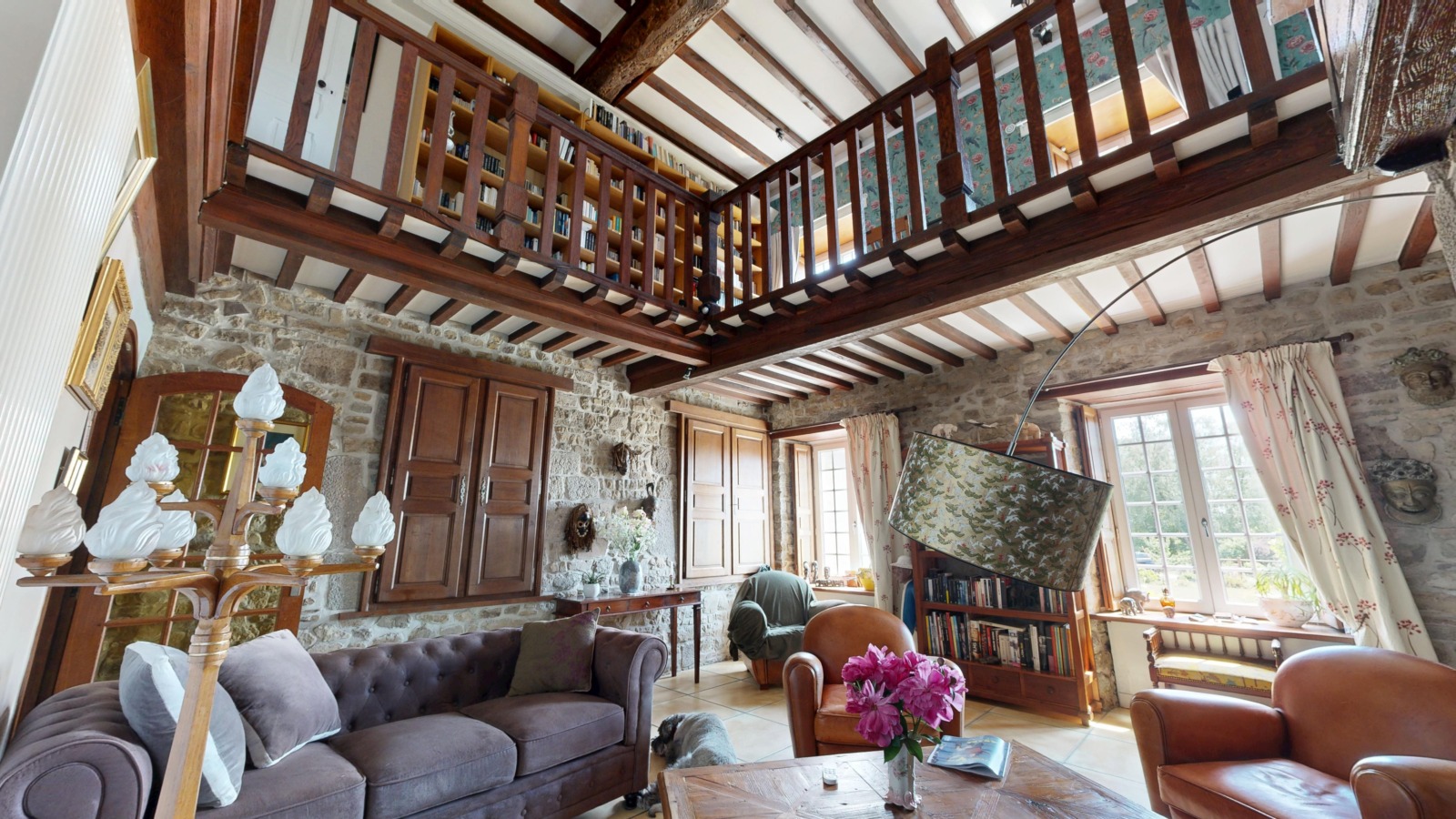 Propriéte 10 pièces 5 chambres 210 m² avec grange