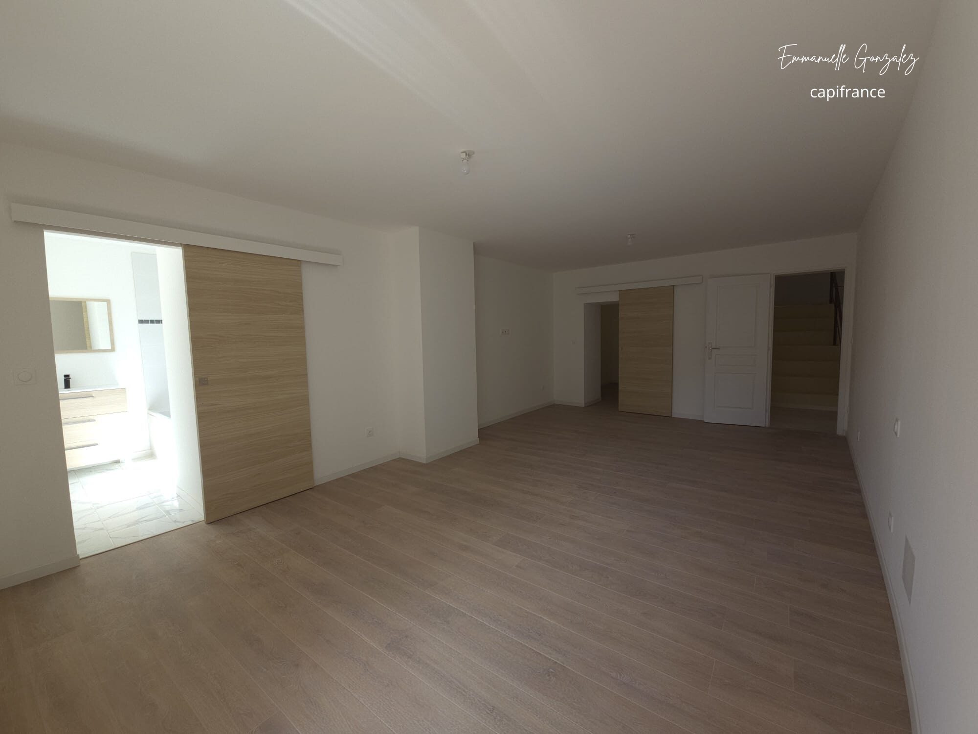 Maison de caractère entièrement rénovée 200m² ROUJAN (34)