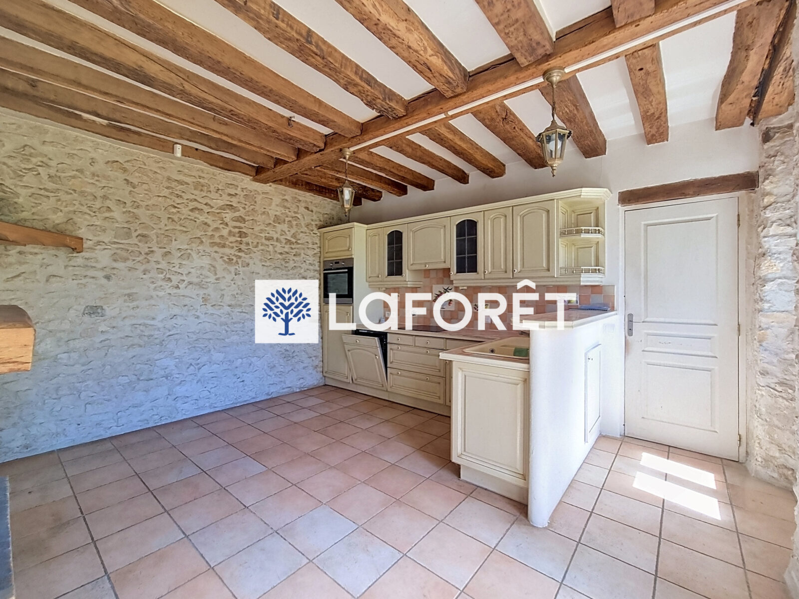 Maison en pierre à vendre à Chenoise-Cucharmoy (77160) — Seine-et-Marne – 106 m² – 2 ch.