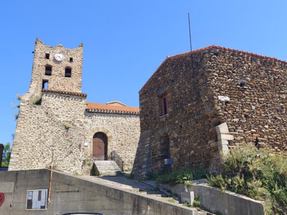 Maison en pierre à Alleins (13980) — Bouches-du-Rhône