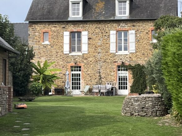 Château à La Bastide (66110) — Pyrénées-Orientales