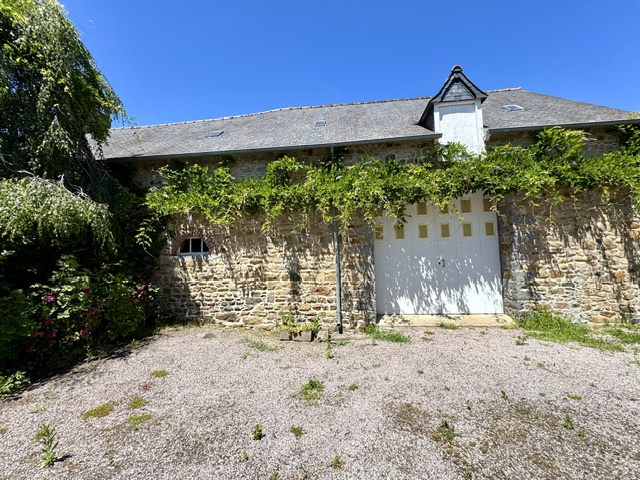 Ancien corps de ferme à vendre à Châtelaudren-Plouagat (22170) — Côtes-d'Armor – 124 m²