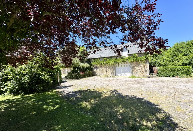 Ancien corps de ferme à vendre à Châtelaudren-Plouagat (22170) — Côtes-d'Armor – 124 m²