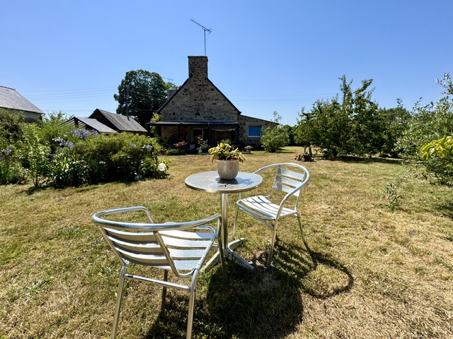 Maison en pierre à vendre à Plélo (22170) — Côtes-d'Armor – 94 m² – 3 ch.