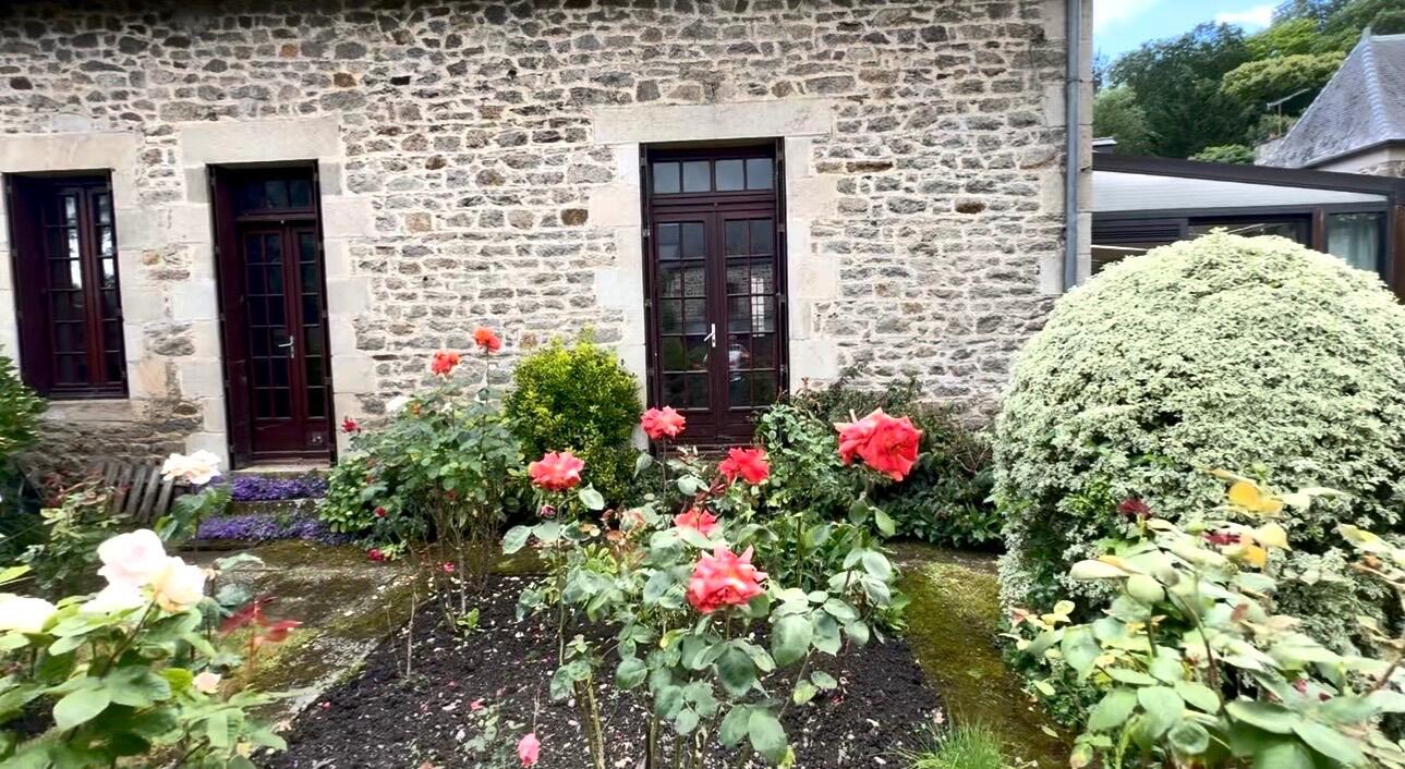 Maison de caractère à vendre à Jugon-les-Lacs (22270) — Côtes-d'Armor – 160 m² – 3 ch.