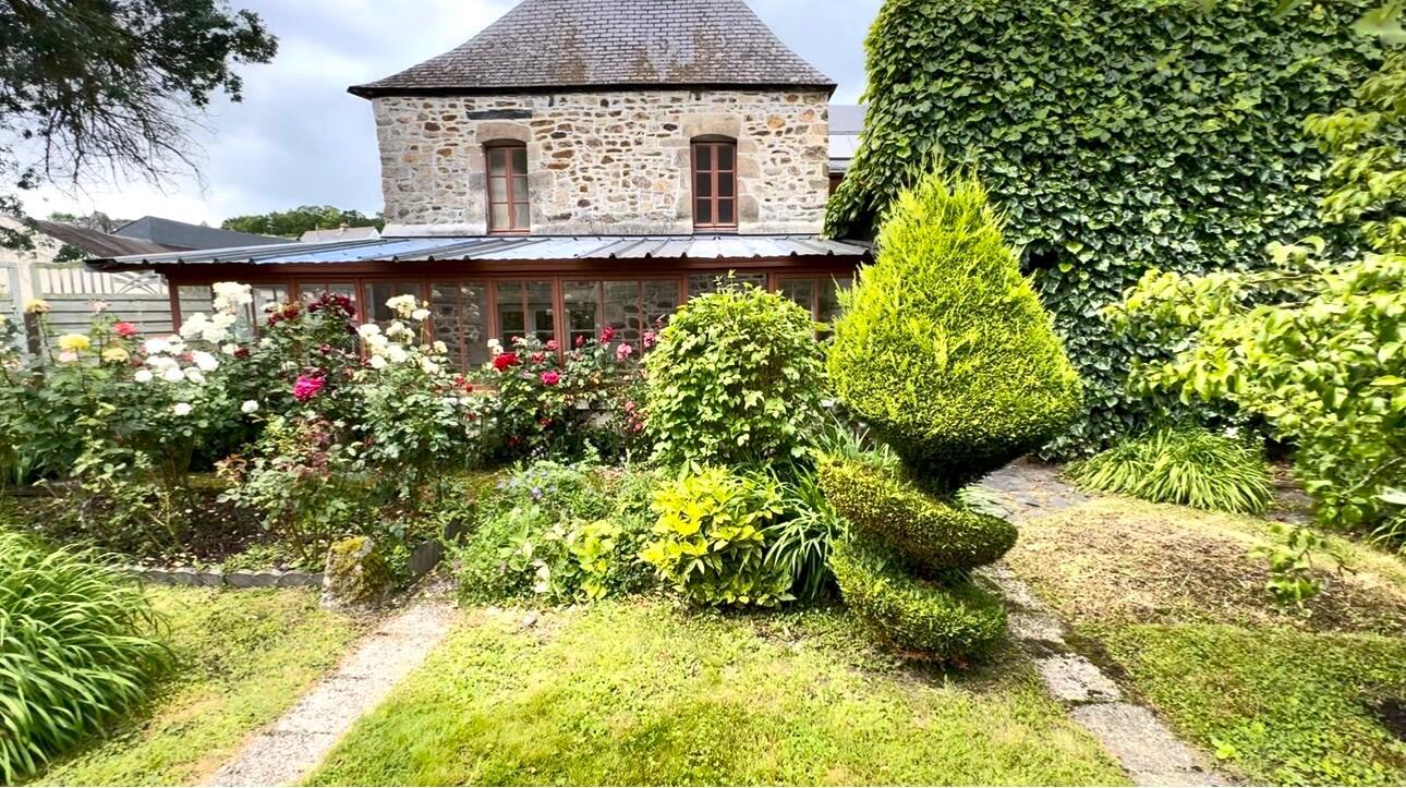 Maison de caractère à vendre à Jugon-les-Lacs (22270) — Côtes-d'Armor – 160 m² – 3 ch.