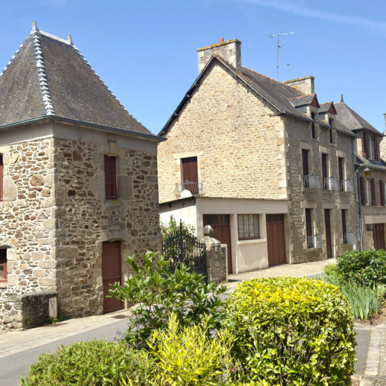 Maison en pierre à Saint-Agathon (22200) — Côtes-d'Armor