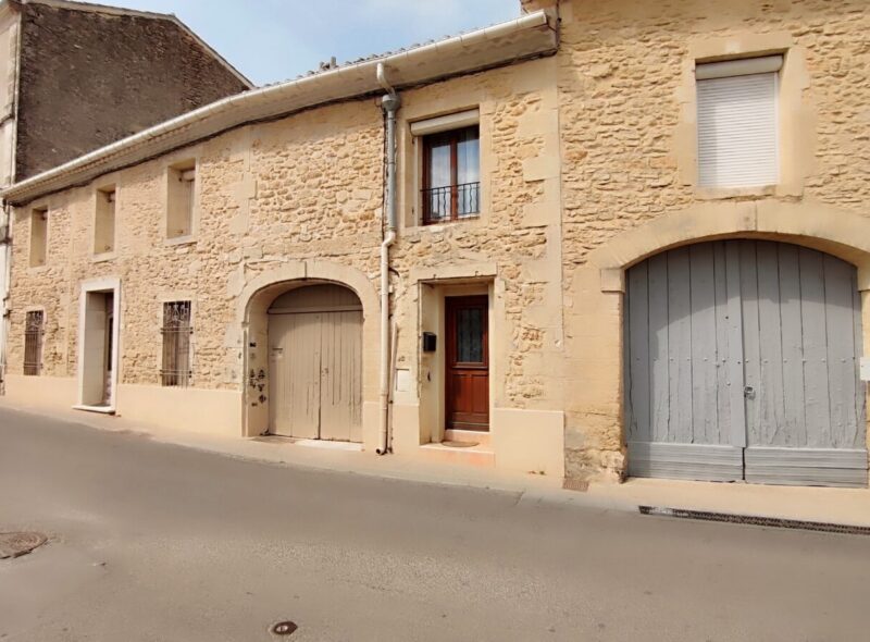 MAISON DE VILLE GARD