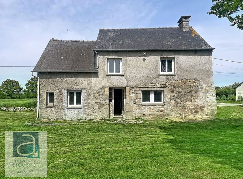 Maison en campagne au calme – Beau potentiel à Caulnes