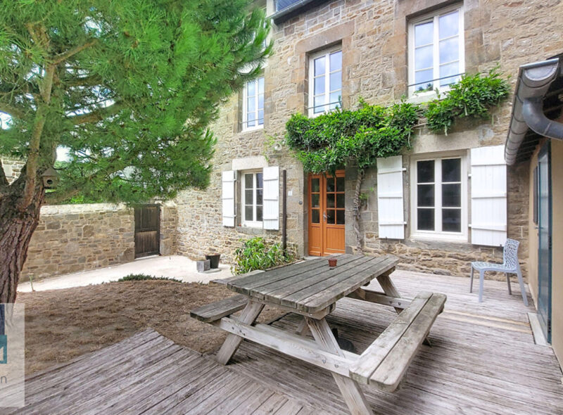 Port du Lyvet – Ensemble de 2 logements en bord de Rance, entre Dinan et Saint-Malo