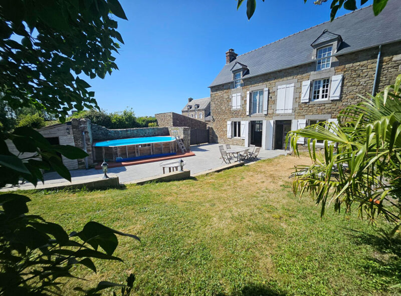 Bords de Rance – Propriété de caractère 3 chambres avec piscine