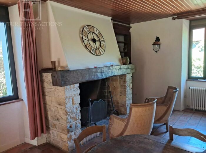 Propriété avec étangs sur 35 ha – Maison de caractère à Saint-André-de-Double