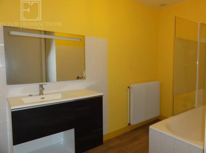 Immeuble avec 5 appartements – Maison ancienne à Brantôme en Périgord