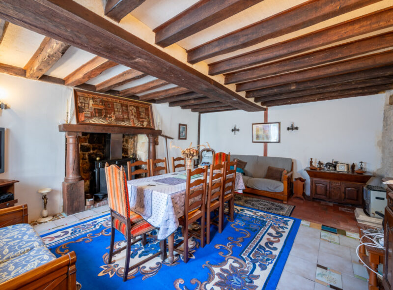 Vous recherchez une maison avec 3 chambres, jardin et garage à Valençay