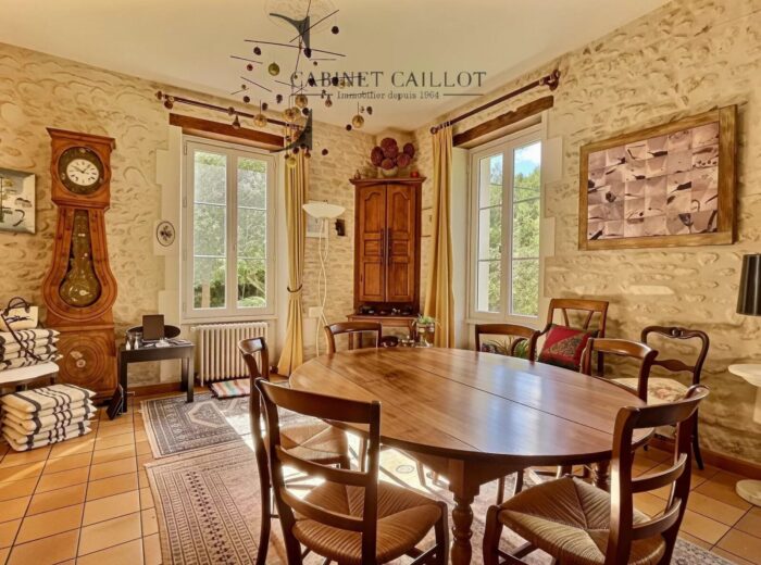 MAISON CHARENTAISE – 10 min de SAINTES (réf. 41363) – Maison ancienne à Fontcouverte