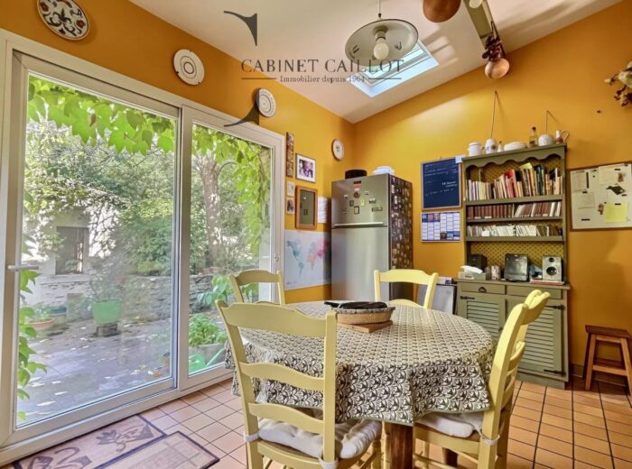 MAISON CHARENTAISE – 10 min de SAINTES (réf. 41363) – Maison ancienne à Fontcouverte