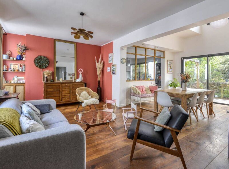 Maison ancienne de 165 m² avec 6 chambres à 44000 Nantes