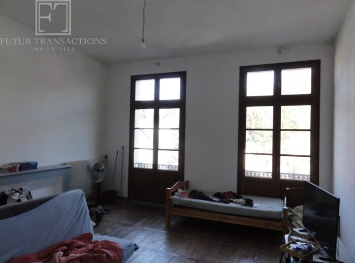 Immeuble avec 5 appartements – Maison ancienne à Brantôme en Périgord