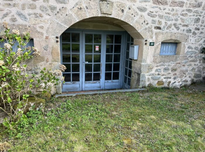 Maison rénovée au calme – Maison ancienne rénovée à Saint-Léger-sous-Beuvray