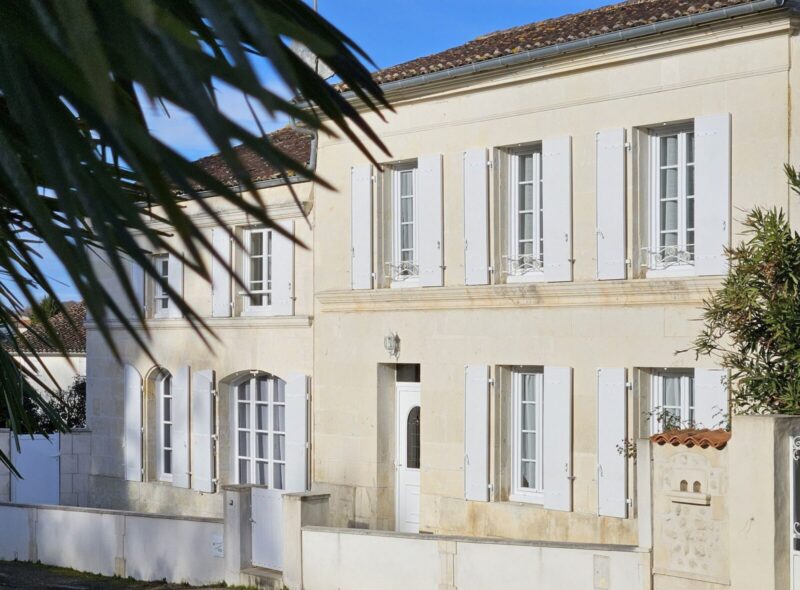 Saintes – Demeure en pierre