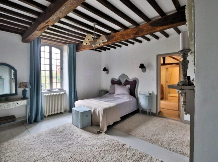 Maison de caractère, 4/5 chambres, 2503m² de terrain avec piscine – Maison de maître à Madiran