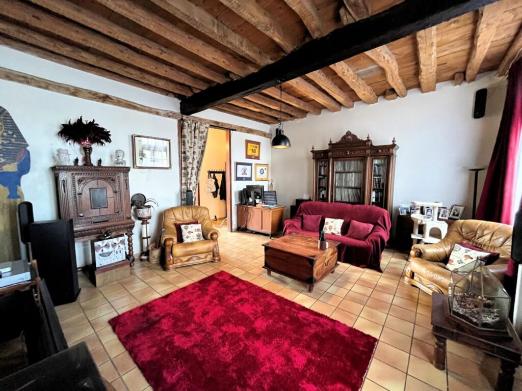 Elégante maison de ville comprenant 3 chambres et grand terrain de… – Maison ancienne à Maubourguet