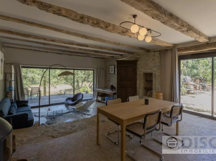 Belle maison en pierre mêlant charme et modernité avec terrain… – Maison en pierre à Caylus