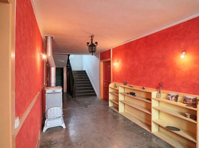 Grande maison de caractère/immeuble de rapport comprenant 7 chambres – Maison de caractère à Maubourguet