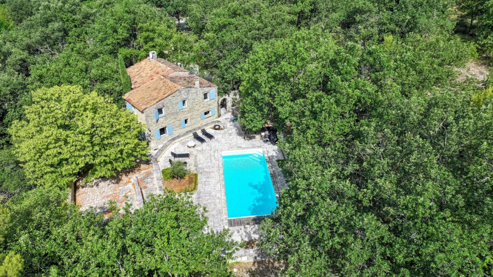 Maison 10 pièces 180 m² · à Goult · 180 m² · 1 650 000 €