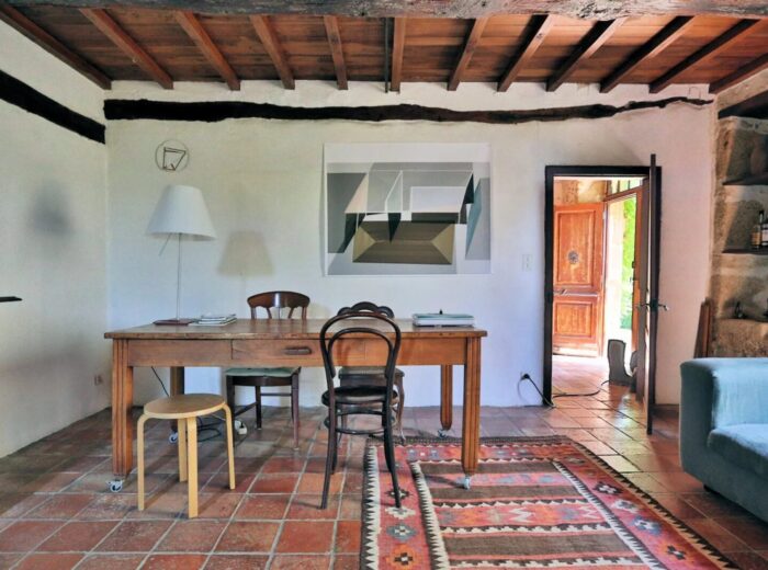 Une charmante ferme gasconne avec une vue imprenable sur les Pyrénées. – Maison ancienne à Laveraët
