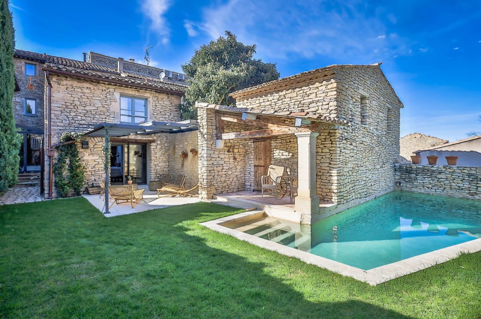 Maison 6 pièces 215 m² · à Goult · 215 m² · 2 200 000 €