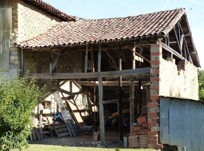 À vendre, proche de Castelnau Magnoac (Hautes Pyrénées): Ferme… – Maison ancienne à CASTELNAU MAGNOAC