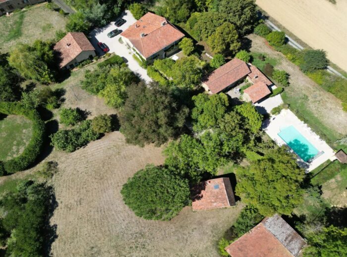 Une Rare Opportunité au Cœur de la Gascogne – Maison de maître à AIGNAN