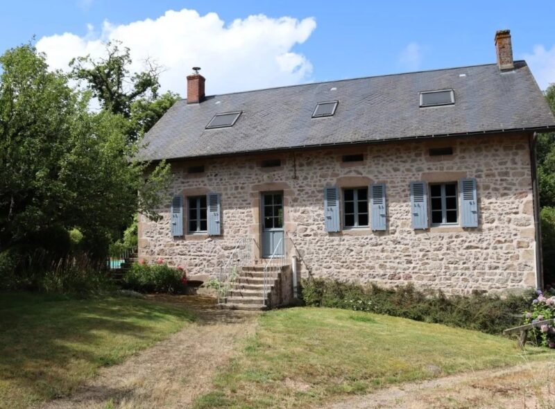 Maison rénovée au calme