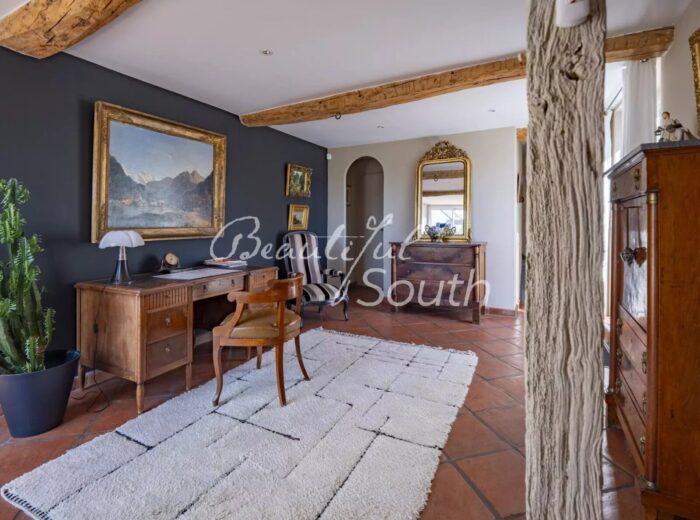 Maison ancienne avec piscine à Perpignan – Maison ancienne à Perpignan