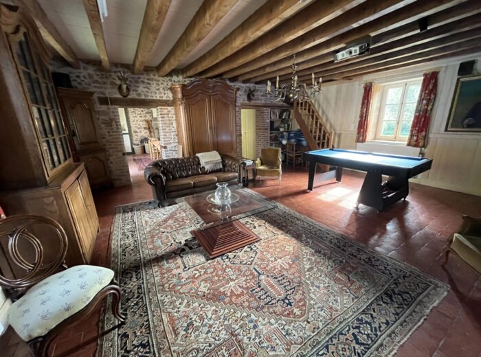 Maison rénovée au calme – Maison ancienne rénovée à Saint-Léger-sous-Beuvray
