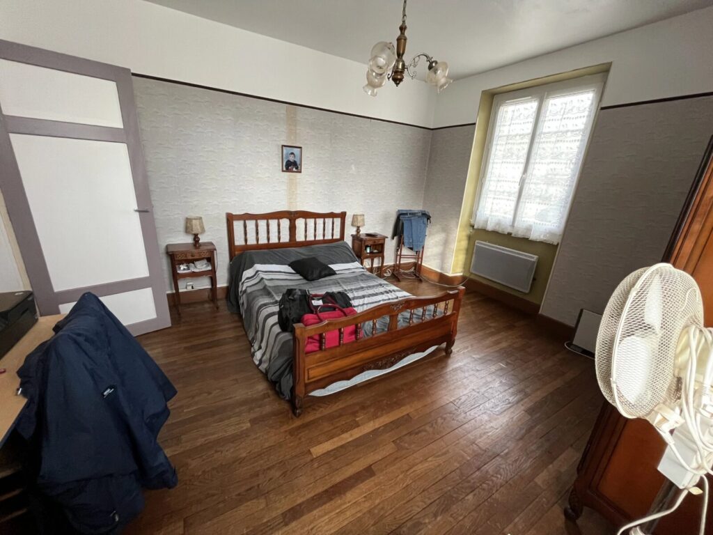 A vendreMaisons de campagne Grande maison avec deux logements –… – Maison ancienne à Planchez