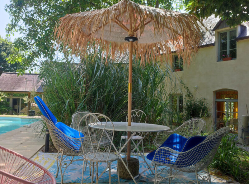 Manoir avec piscine à EVRAN