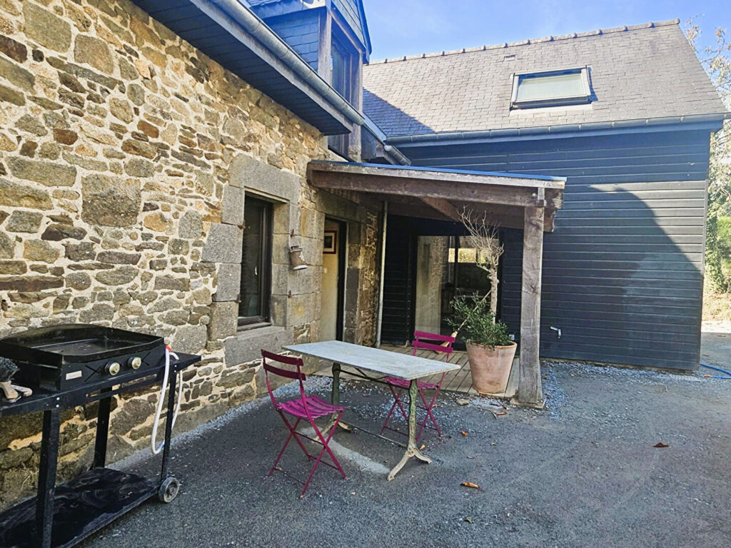 Secteur COMBOURG : Maison de Campagne avec cachet au gout du jour !… – Maison ancienne à CUGUEN