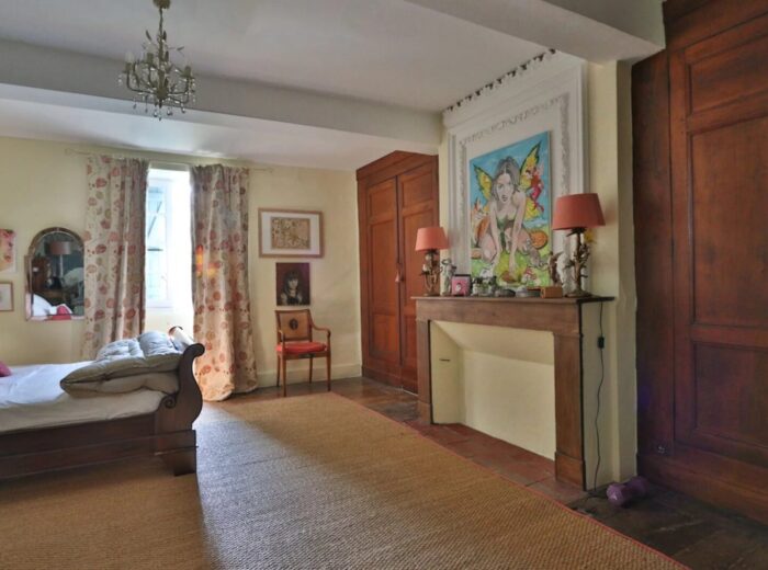 Une Rare Opportunité au Cœur de la Gascogne – Maison de maître à AIGNAN