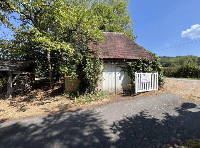 Domaine au coeur du Morvan – Maison de maître à Saint-Léger-de-Fougeret