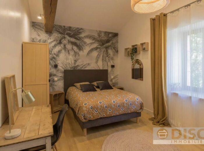 Grande propriété rénovée avec spacieuse maison principale, gîte… – Domaine et propriété à Saint-Antonin-Noble-Val