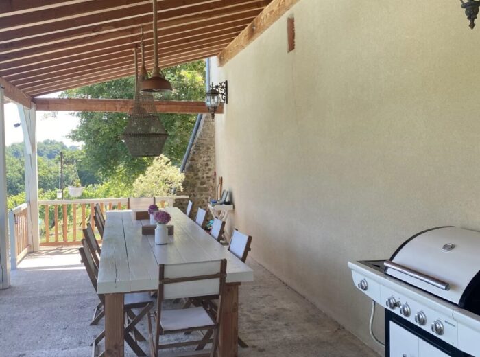 Maison de caractère, 4/5 chambres, 2503m² de terrain avec piscine – Maison de maître à Madiran